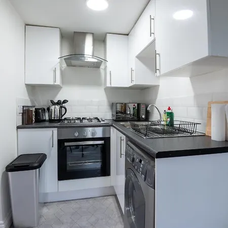 Charming 1-br Hideaway On Gasthuis