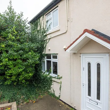 Charming 1-br Hideaway On Affittacamere Bristol