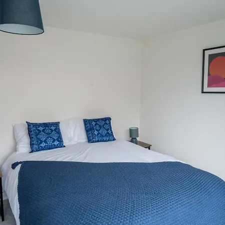 Guest house Charming 1-br Hideaway On Bristol
