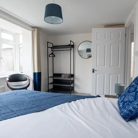 Charming 1-br Hideaway On Guest house *